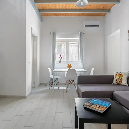 Casa Dei Quattro Canti
