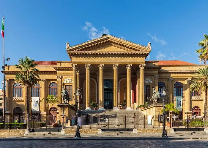 Casa Dei Quattro Canti